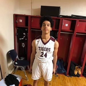 Meet your Posher, Lenard